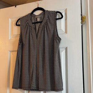 H&M Black and White Chevron Sleeveless Blouse
